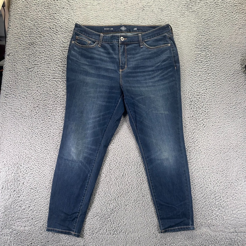 St. John's Bay Jeans Womens 18W Blue Cotton Denim Skinny Leg Whiskered Stretch